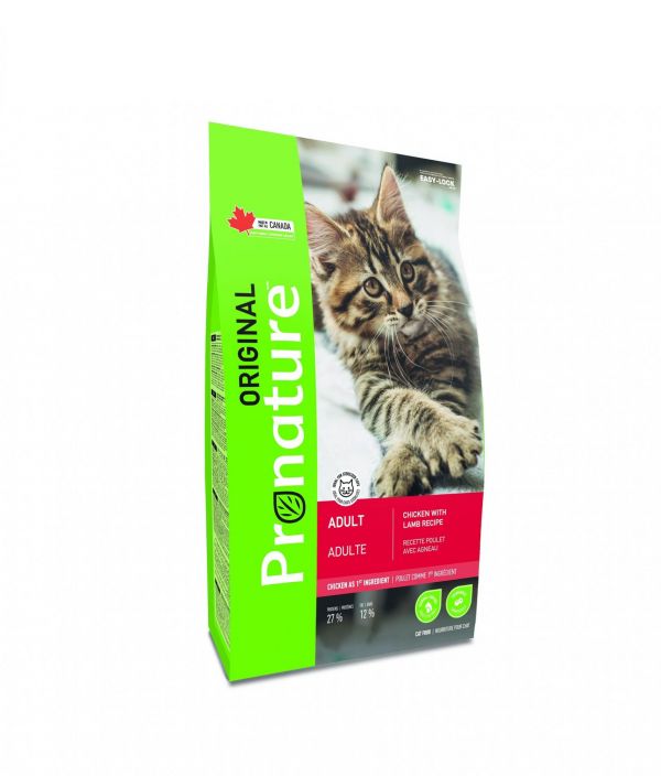 Pronature food for adult cats of all breeds, chicken and lamb